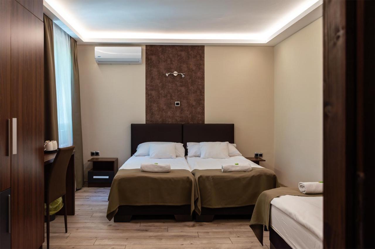 مبيت وإفطار سيغيد Ven Diofa De Lux Panzio المظهر الخارجي الصورة